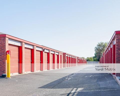 Source URL: https://cdnsc.rentcafe.com/dmslivecafe/3/1083250/1083250-1-2.jpg?width=-1&height=385&quality=80