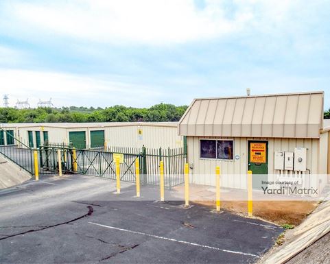 Source URL: https://cdnsc.rentcafe.com/dmslivecafe/3/1083259/1083259-1-3.jpg?width=-1&height=385&quality=80