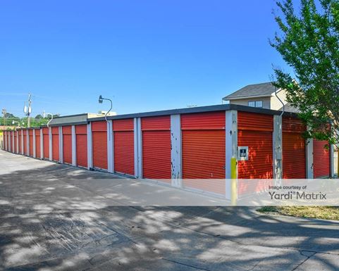 Source URL: https://cdnsc.rentcafe.com/dmslivecafe/3/1083260/1083260-1-3.jpg?width=-1&height=385&quality=80