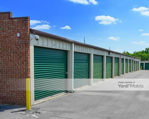 Source URL: https://cdnsc.rentcafe.com/dmslivecafe/3/1083261/1083261-1-4.jpg?width=-1&height=385&quality=80