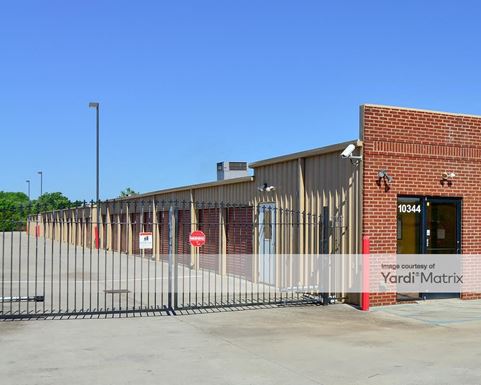 Source URL: https://cdnsc.rentcafe.com/dmslivecafe/3/1083262/1083262-1-3.jpg?width=-1&height=385&quality=80