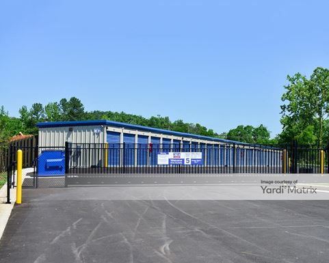 Source URL: https://cdnsc.rentcafe.com/dmslivecafe/3/1083272/1083272-1-2.jpg?width=-1&height=385&quality=80