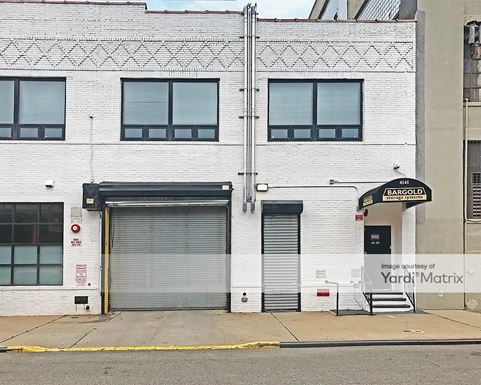 Source URL: https://cdnsc.rentcafe.com/dmslivecafe/3/1083278/1083278-1-3.jpg?width=-1&height=385&quality=80