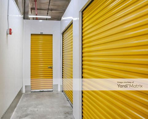 Source URL: https://cdnsc.rentcafe.com/dmslivecafe/3/1083290/1083290-1-4.jpg?width=-1&height=385&quality=80