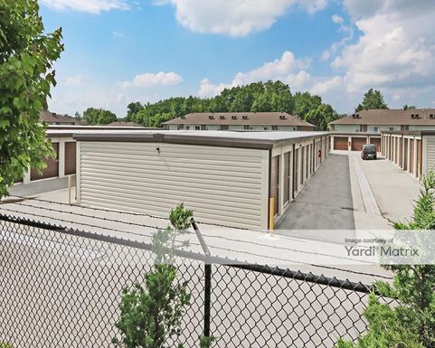 Source URL: https://cdnsc.rentcafe.com/dmslivecafe/3/1083305/1083305-1-3.jpg?width=-1&height=385&quality=80