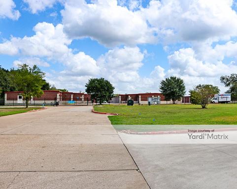 Source URL: https://cdnsc.rentcafe.com/dmslivecafe/3/1083326/1083326-1-2.jpg?width=-1&height=385&quality=80