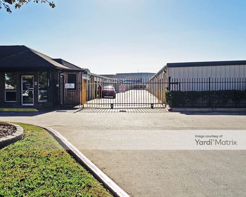 Source URL: https://cdnsc.rentcafe.com/dmslivecafe/3/1083330/1083330-1-2.jpg?width=-1&height=385&quality=80