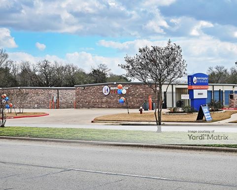 Source URL: https://cdnsc.rentcafe.com/dmslivecafe/3/1083332/1083332-1-4.jpg?width=-1&height=385&quality=80