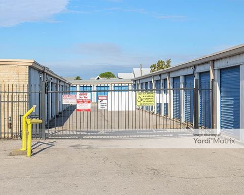 Source URL: https://cdnsc.rentcafe.com/dmslivecafe/3/1083340/1083340-1-4.jpg?width=-1&height=385&quality=80