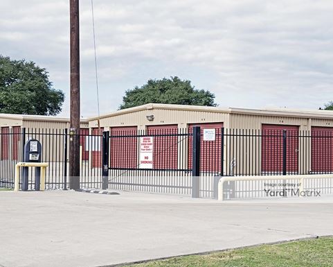 Source URL: https://cdnsc.rentcafe.com/dmslivecafe/3/1083343/1083343-1-2.jpg?width=-1&height=385&quality=80