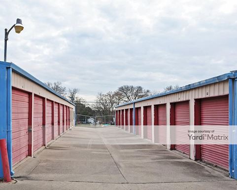 Source URL: https://cdnsc.rentcafe.com/dmslivecafe/3/1083362/1083362-1-2.jpg?width=-1&height=385&quality=80