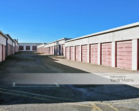 Source URL: https://cdnsc.rentcafe.com/dmslivecafe/3/1083363/1083363-1-3.jpg?width=-1&height=385&quality=80