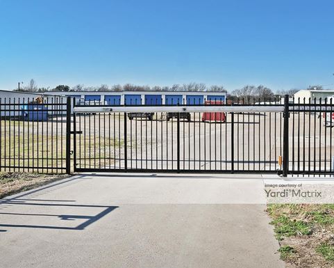 Source URL: https://cdnsc.rentcafe.com/dmslivecafe/3/1083367/1083367-1-2.jpg?width=-1&height=385&quality=80