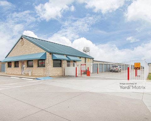 Source URL: https://cdnsc.rentcafe.com/dmslivecafe/3/1083369/1083369-1-6.jpg?width=-1&height=385&quality=80