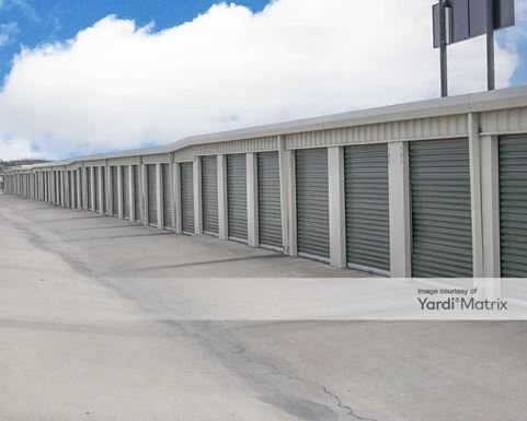 Source URL: https://cdnsc.rentcafe.com/dmslivecafe/3/1083373/1083373-1-3.jpg?width=-1&height=385&quality=80