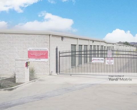 Source URL: https://cdnsc.rentcafe.com/dmslivecafe/3/1083373/1083373-1-4.jpg?width=-1&height=385&quality=80