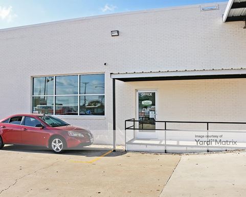 Source URL: https://cdnsc.rentcafe.com/dmslivecafe/3/1083375/1083375-1-3.jpg?width=-1&height=385&quality=80