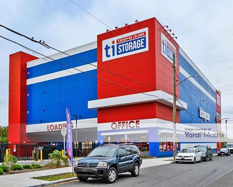 Source URL: https://cdnsc.rentcafe.com/dmslivecafe/3/1083394/1083394-1-4.jpg?width=-1&height=385&quality=80