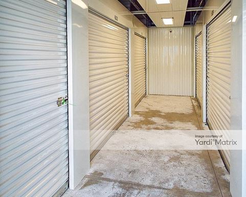 Source URL: https://cdnsc.rentcafe.com/dmslivecafe/3/1083431/1083431-1-6.jpg?width=-1&height=385&quality=80