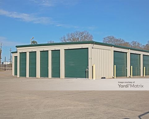 Source URL: https://cdnsc.rentcafe.com/dmslivecafe/3/1083438/1083438-1-3.jpg?width=-1&height=385&quality=80