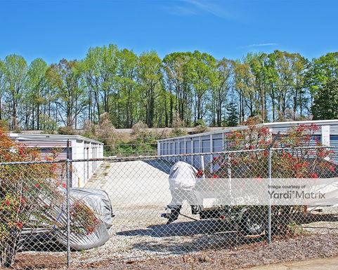 Source URL: https://cdnsc.rentcafe.com/dmslivecafe/3/1083454/1083454-1-5.jpg?width=-1&height=385&quality=80