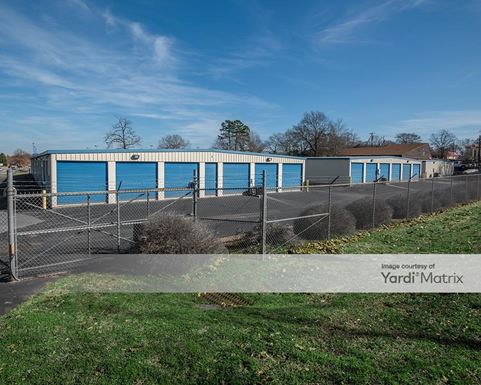 Source URL: https://cdnsc.rentcafe.com/dmslivecafe/3/1083455/1083455-1-5.jpg?width=-1&height=385&quality=80