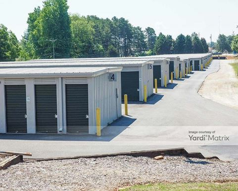 Source URL: https://cdnsc.rentcafe.com/dmslivecafe/3/1083458/1083458-1-2.jpg?width=-1&height=385&quality=80