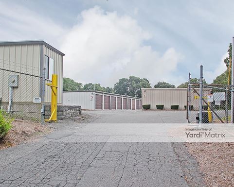 Source URL: https://cdnsc.rentcafe.com/dmslivecafe/3/1083493/1083493-1-2.jpg?width=-1&height=385&quality=80