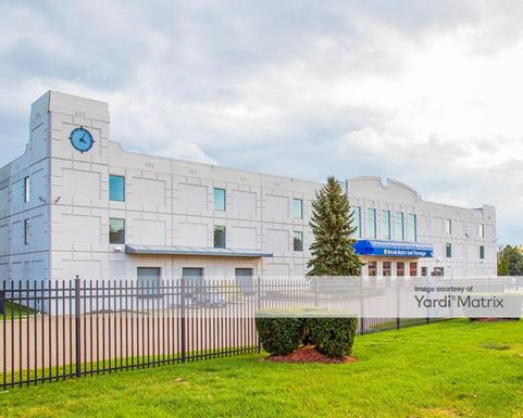 Source URL: https://cdnsc.rentcafe.com/dmslivecafe/3/1083498/1083498-1-2.jpg?width=-1&height=385&quality=80