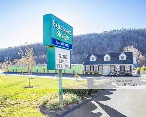 Source URL: https://cdnsc.rentcafe.com/dmslivecafe/3/1083505/1083505-1-3.jpg?width=-1&height=385&quality=80