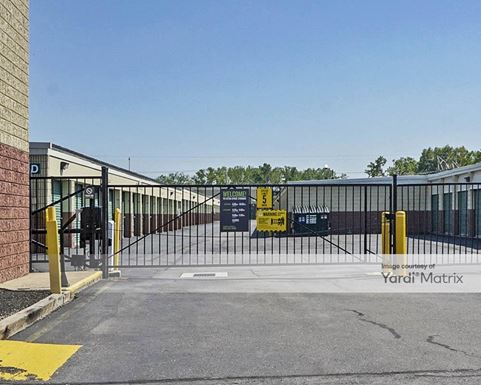 Source URL: https://cdnsc.rentcafe.com/dmslivecafe/3/1083515/1083515-1-5.jpg?width=-1&height=385&quality=80