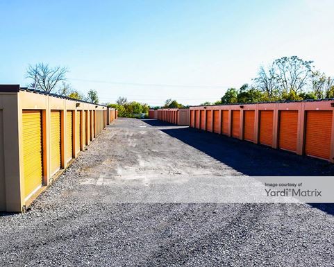 Source URL: https://cdnsc.rentcafe.com/dmslivecafe/3/1083545/1083545-1-3.jpg?width=-1&height=385&quality=80