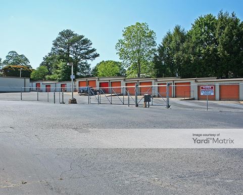 Source URL: https://cdnsc.rentcafe.com/dmslivecafe/3/1083557/1083557-1-5.jpg?width=-1&height=385&quality=80