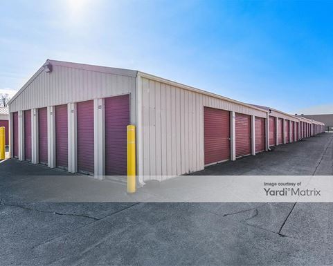 Source URL: https://cdnsc.rentcafe.com/dmslivecafe/3/1083608/1083608-1-3.jpg?width=-1&height=385&quality=80