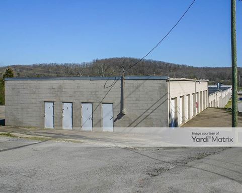 Source URL: https://cdnsc.rentcafe.com/dmslivecafe/3/1083615/1083615-1-4.jpg?width=-1&height=385&quality=80