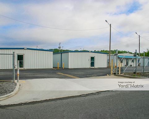 Source URL: https://cdnsc.rentcafe.com/dmslivecafe/3/1083626/1083626-1-5.jpg?width=-1&height=385&quality=80