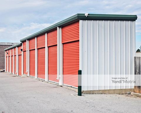 Source URL: https://cdnsc.rentcafe.com/dmslivecafe/3/1083633/1083633-1-4.jpg?width=-1&height=385&quality=80