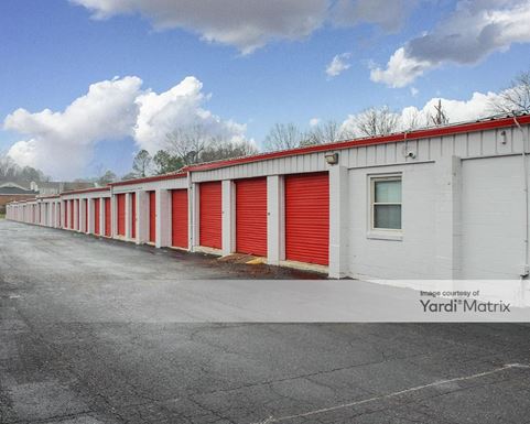 Source URL: https://cdnsc.rentcafe.com/dmslivecafe/3/1083641/1083641-1-3.jpg?width=-1&height=385&quality=80