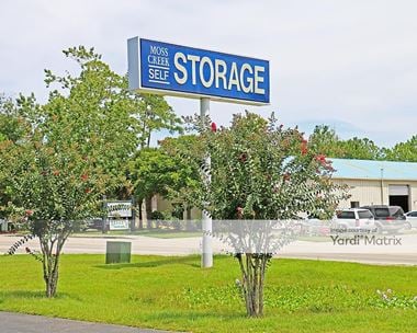Storage Units for Rent available at 18 Buckingham Plantation Drive, Bluffton, SC 29910