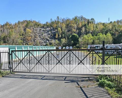 Source URL: https://cdnsc.rentcafe.com/dmslivecafe/3/1083669/1083669-1-5.jpg?width=-1&height=385&quality=80