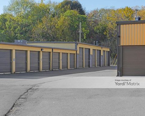 Source URL: https://cdnsc.rentcafe.com/dmslivecafe/3/1083677/1083677-1-6.jpg?width=-1&height=385&quality=80