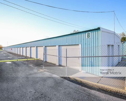 Source URL: https://cdnsc.rentcafe.com/dmslivecafe/3/1083691/1083691-1-2.jpg?width=-1&height=385&quality=80