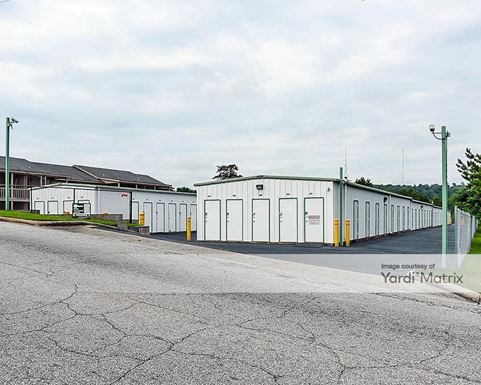 Source URL: https://cdnsc.rentcafe.com/dmslivecafe/3/1083695/1083695-1-3.jpg?width=-1&height=385&quality=80