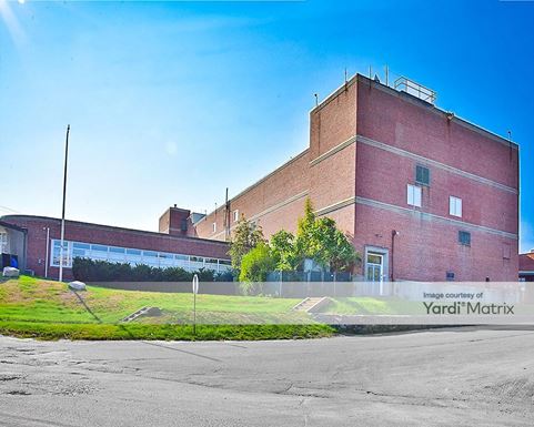 Source URL: https://cdnsc.rentcafe.com/dmslivecafe/3/1083711/1083711-1-5.jpg?width=-1&height=385&quality=80