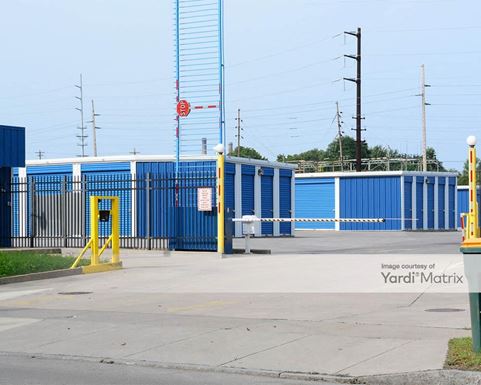 Source URL: https://cdnsc.rentcafe.com/dmslivecafe/3/1083722/1083722-1-3.jpg?width=-1&height=385&quality=80