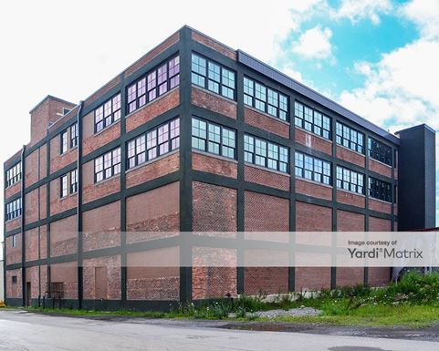 Source URL: https://cdnsc.rentcafe.com/dmslivecafe/3/1083725/1083725-1-2.jpg?width=-1&height=385&quality=80