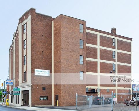 Source URL: https://cdnsc.rentcafe.com/dmslivecafe/3/1083729/1083729-1-3.jpg?width=-1&height=385&quality=80