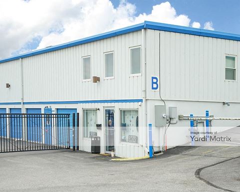 Source URL: https://cdnsc.rentcafe.com/dmslivecafe/3/1083734/1083734-1-3.jpg?width=-1&height=385&quality=80