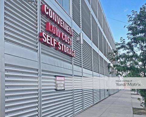 Source URL: https://cdnsc.rentcafe.com/dmslivecafe/3/1083793/1083793-1-3.jpg?width=-1&height=385&quality=80