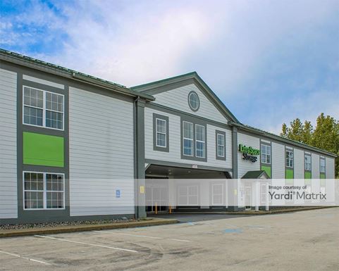 Source URL: https://cdnsc.rentcafe.com/dmslivecafe/3/1083819/1083819-1-2.jpg?width=-1&height=385&quality=80